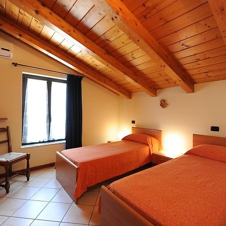 Casa Vacanze Dalmolin Hotel Valeggio sul Mincio Bagian luar foto